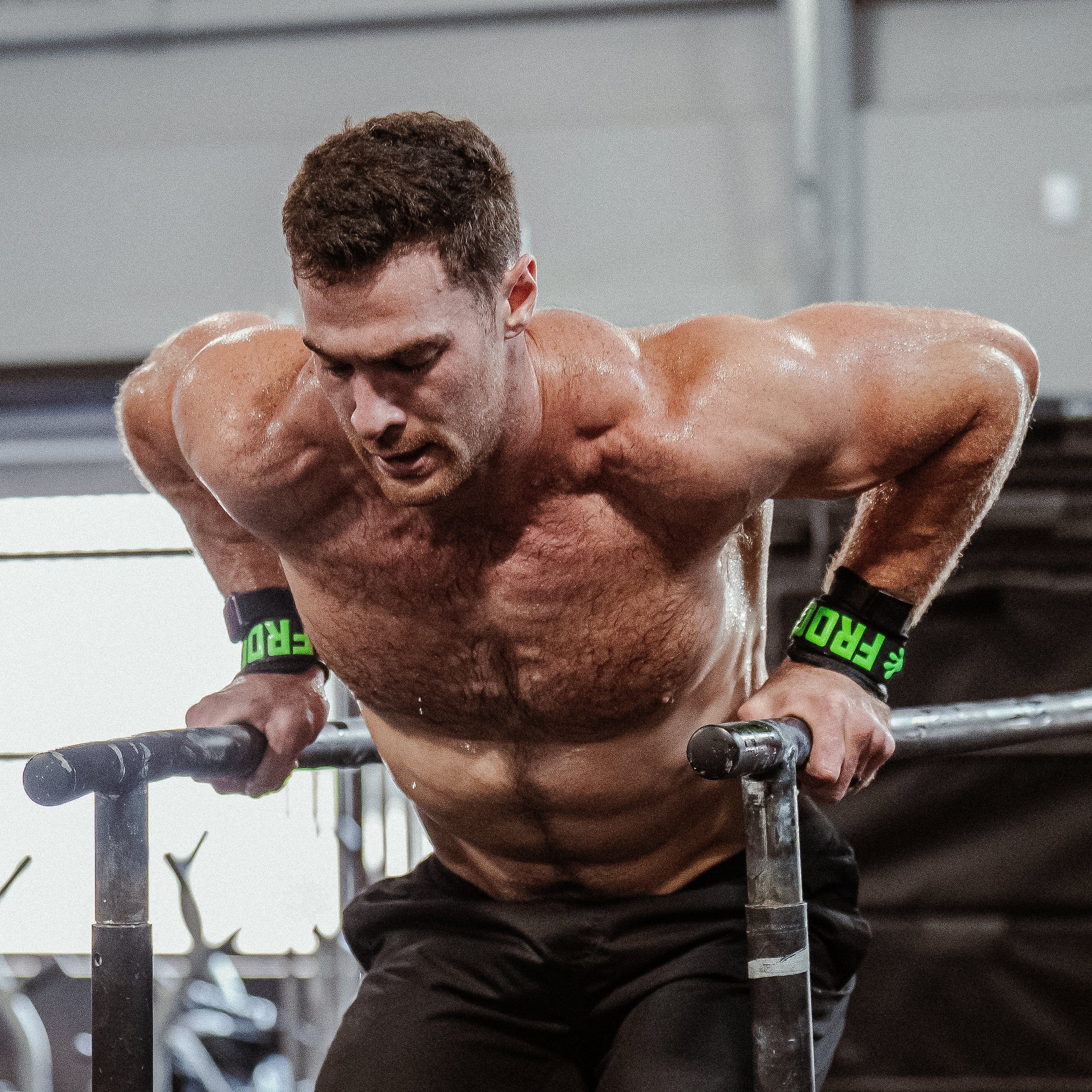 Frog Grips Elite Wrist Supports - Large - Black/White