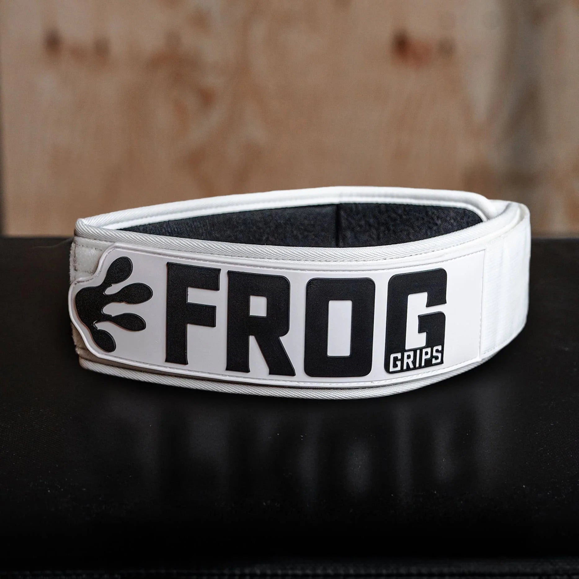 Frog Grips Lifting Belt - Large (35" - 39") - White/Black